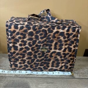 2. JM New York Pair of Travel Bags Leopard Print 1-12x8x9   2-11x6x5.5        3D